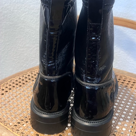 Aquatalia Leoda Black Boots - Picture 5 of 8